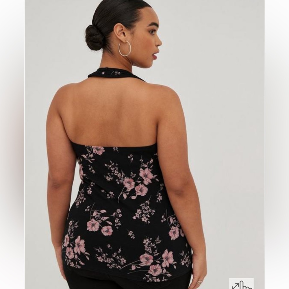 Torrid - Size 2 - Picture 2 of 11